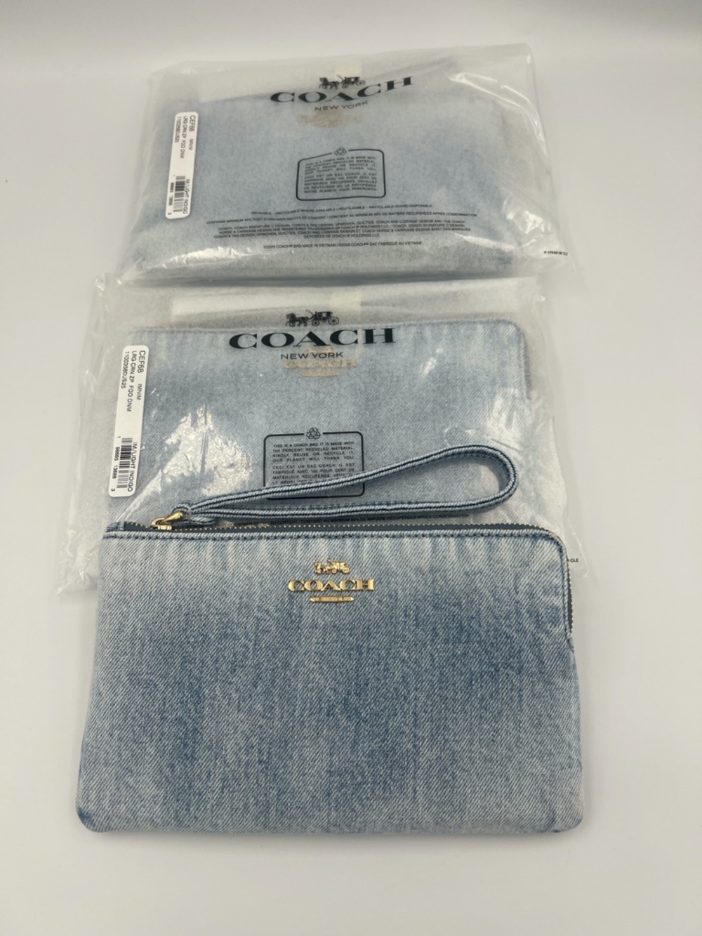 Coach Large Corner Zip Wristlet In Loved Denim - Picture 6 of 7